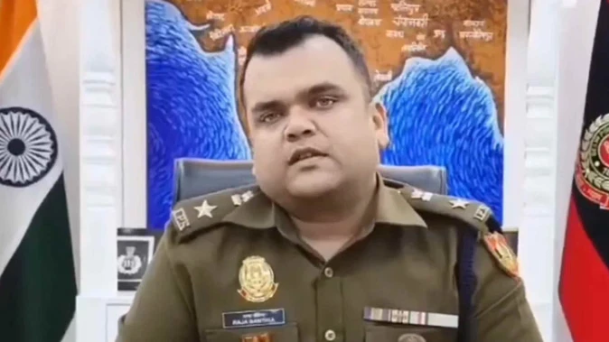 दिल्ली में 3.5 लाख नकली सिगरेट जब्त, दो गिरफ्तार