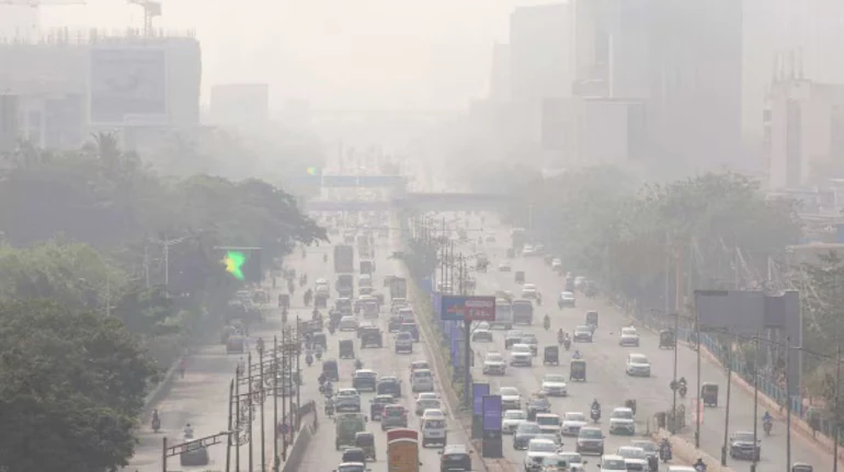 मुंबई में हवा की गुणवत्ता गंभीर, GRAP-4 के तहत कड़े प्रतिबंध लागू
