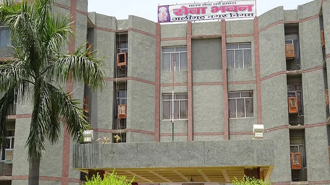 पूर्व सांसद वसीम अहमद का फर्जी मृत्यु प्रमाणपत्र तैयार, पत्नी और साले पर केस दर्ज