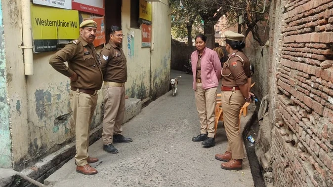 सरायतरीन में मीट कारोबारियों पर आयकर विभाग की नई कार्रवाई, मैनेजर के घर पहुंची टीम