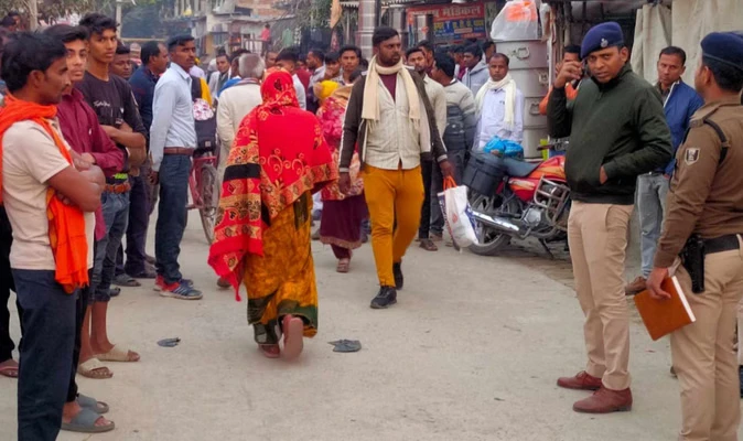 सीवान में ज्वैलरी की दुकान में लूट, नकाबपोश बदमाशों ने 18 लाख के गहने लूटे