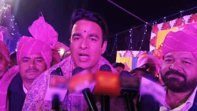 मदनी पर भड़के संगीत सोम, बोले- सुधर जाओ वर्ना लाहौर तक दौड़ाकर मारेंगे