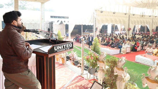 रामपुर: दुबई-कुवैत निवासियों के नाम पर फर्जी एसआईआर फॉर्म भरे जाने का खुलासा, मुकदमा दर्ज