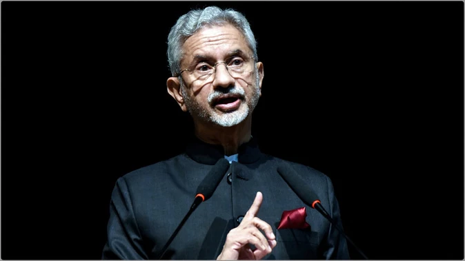 जयशंकर के आईना दिखाने पर तिलमिलाया पाकिस्तान, बोला- हमारी सेना सुरक्षा की रीढ़