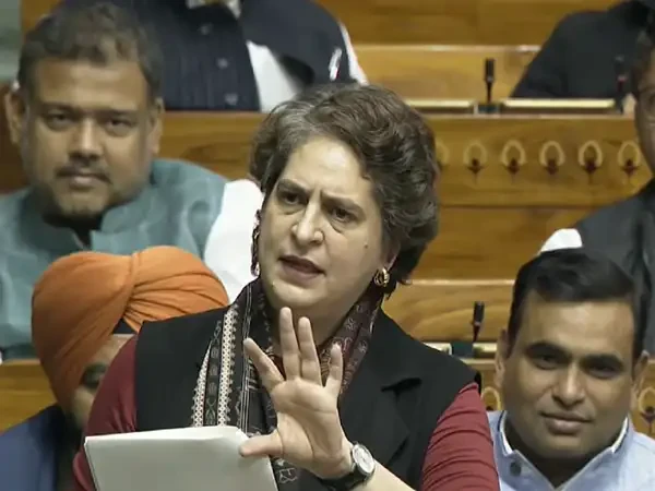 ‘150 साल से राष्ट्रगीत है वंदे मातरम, अब बहस की जरूरत नहीं’: प्रियंका गांधी