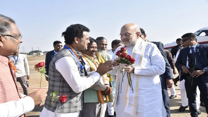 बस्तर में खेल ने लिखी नई कहानी, अमित शाह बोले- बंदूक नहीं, पसीना तय करेगा पहचान