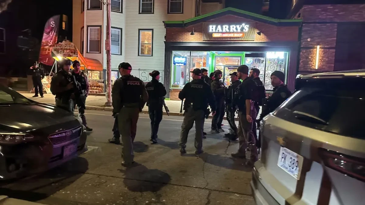 अमेरिका की ब्राउन यूनिवर्सिटी में फाइनल एग्जाम के दौरान गोलीबारी, दो की मौत, कई घायल