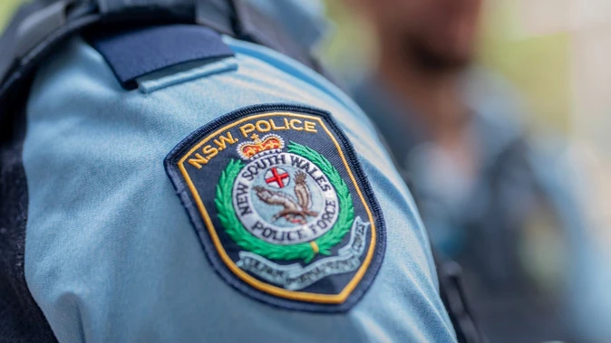 ऑस्ट्रेलिया के बॉन्डी बीच पर सामूहिक गोलीबारी, शूटर समेत 10 की मौत; दो हिरासत में