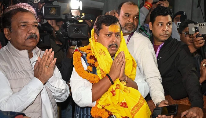 दिल्ली प्रस्थान से पहले नितिन नवीन ने किया हनुमान पूजन, पिता को अर्पित की श्रद्धांजलि