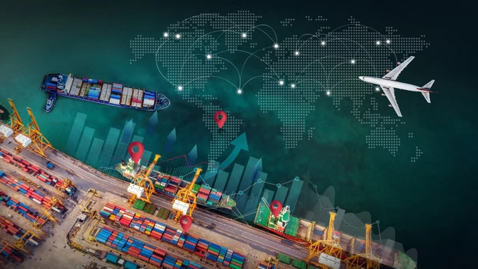 भारत का निर्यात नवंबर में बढ़ा, आयात में मामूली गिरावट