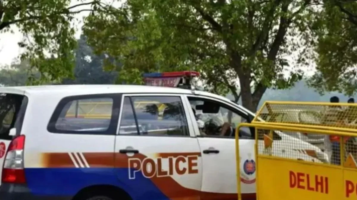 दिल्ली के जाफराबाद में गोलियों की बरसात, दो भाइयों की मौत