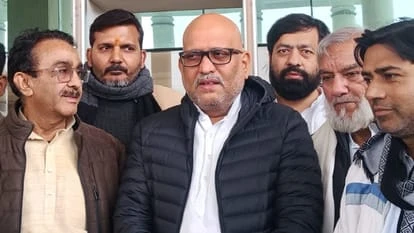 गोरखपुर में सबसे ज्यादा घुसपैठिए, केंद्र को करानी चाहिए जांच: अजय राय