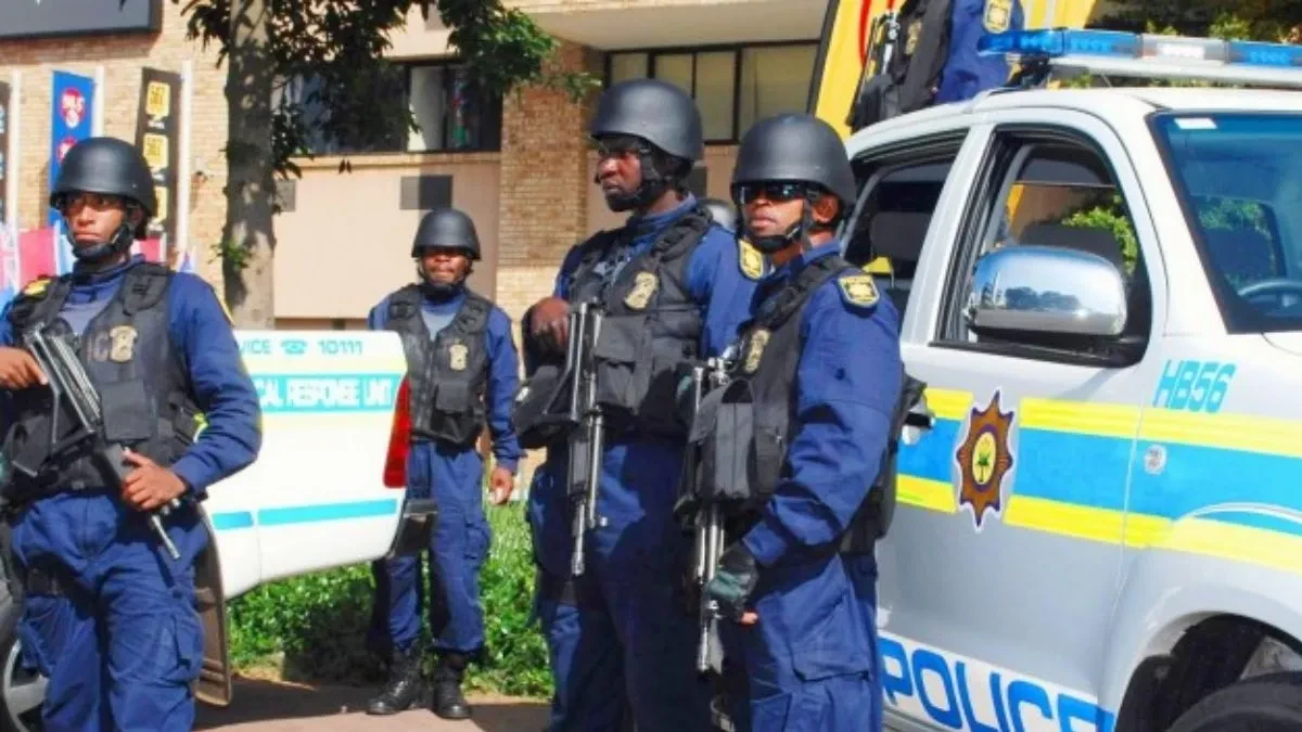 जोहान्सबर्ग टाउनशिप में फायरिंग: 10 की मौत, दर्जन भर घायल