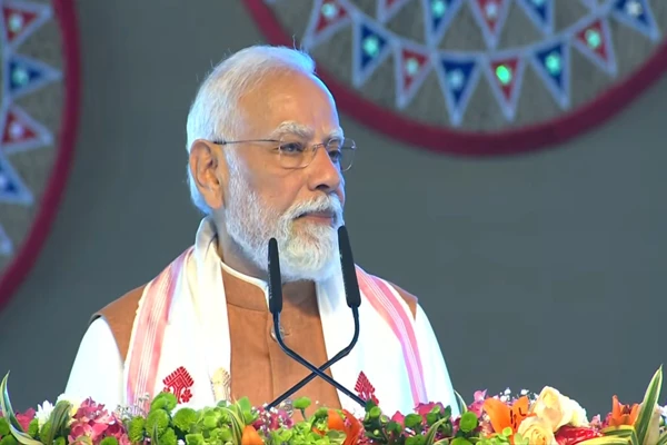 'किसानों को लाइनों में खड़ा कर दिया, अब हम हालात सुधार रहे’: पीएम मोदी