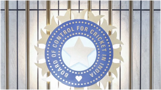 महिला क्रिकेट में ऐतिहासिक सुधार: घरेलू खिलाड़ी और मैच अधिकारियों की फीस में बड़ी बढ़ोतरी