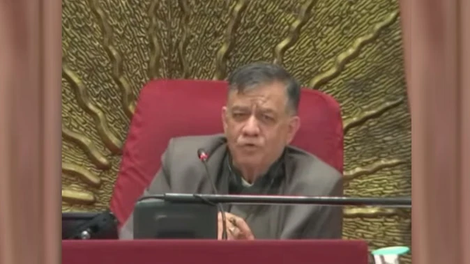 सोशल मीडिया पर अभद्र सामग्री पर रोक के लिए बने सख्त कानून: सतीश महाना