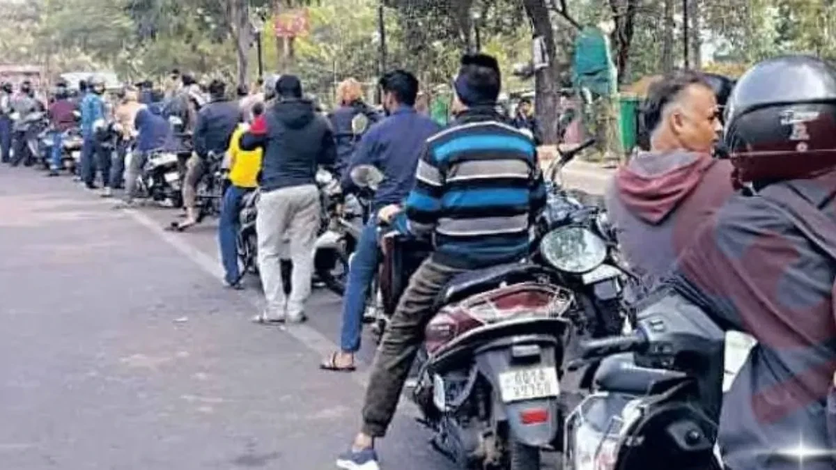 ओडिशा: बिना प्रदूषण प्रमाणपत्र के नहीं मिलेगा पेट्रोल-डीजल, परिवहन विभाग का निर्देश