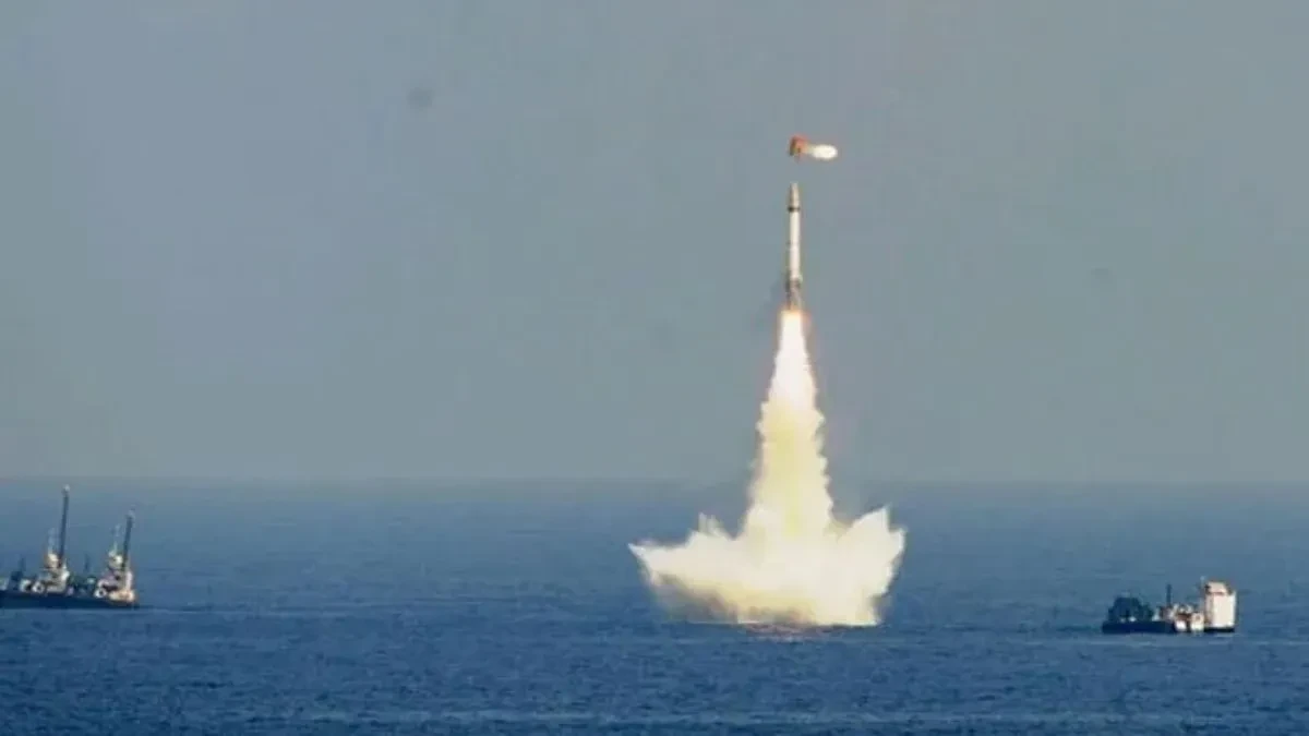 पनडुब्बी से लॉन्च हुई K-4 बैलिस्टिक मिसाइल, भारत की समुद्री ताकत में वृद्धि