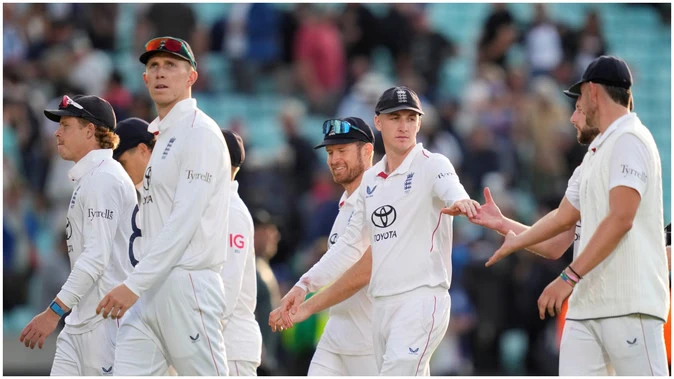 मेलबर्न में इतिहास: एशेज टेस्ट दो दिन में खत्म, इंग्लैंड की बड़ी वापसी