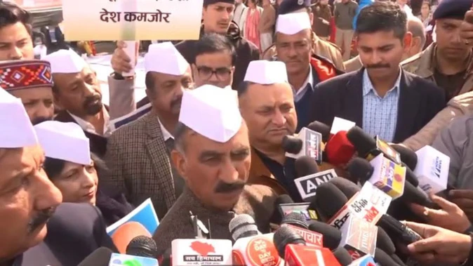 डॉ. नरूला का टर्मिनेशन रिव्यू के लिए बनेगी नई कमेटी, भाजपा कर रही राजनीति: सुक्खू