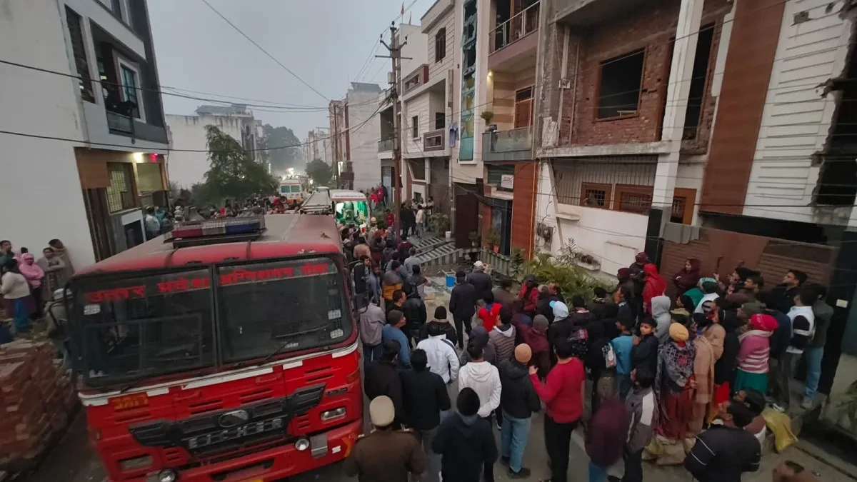 मुजफ्फरनगर में सिलेंडर ब्लास्ट से तीन की मौत, परिवार पर टूटा दुखों का पहाड़