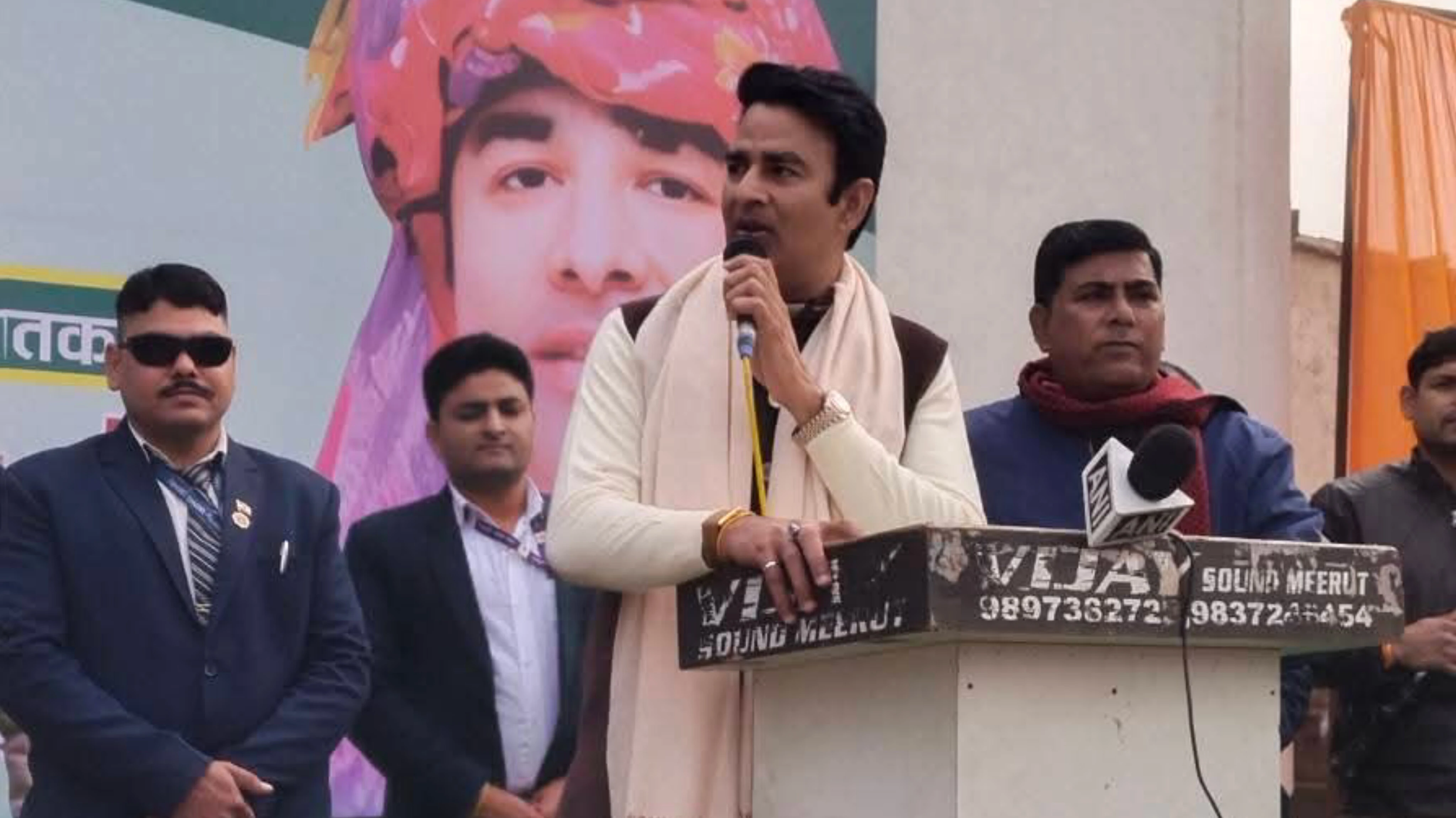 संगीत सोम ने शाहरुख खान को बताया ‘गद्दार’