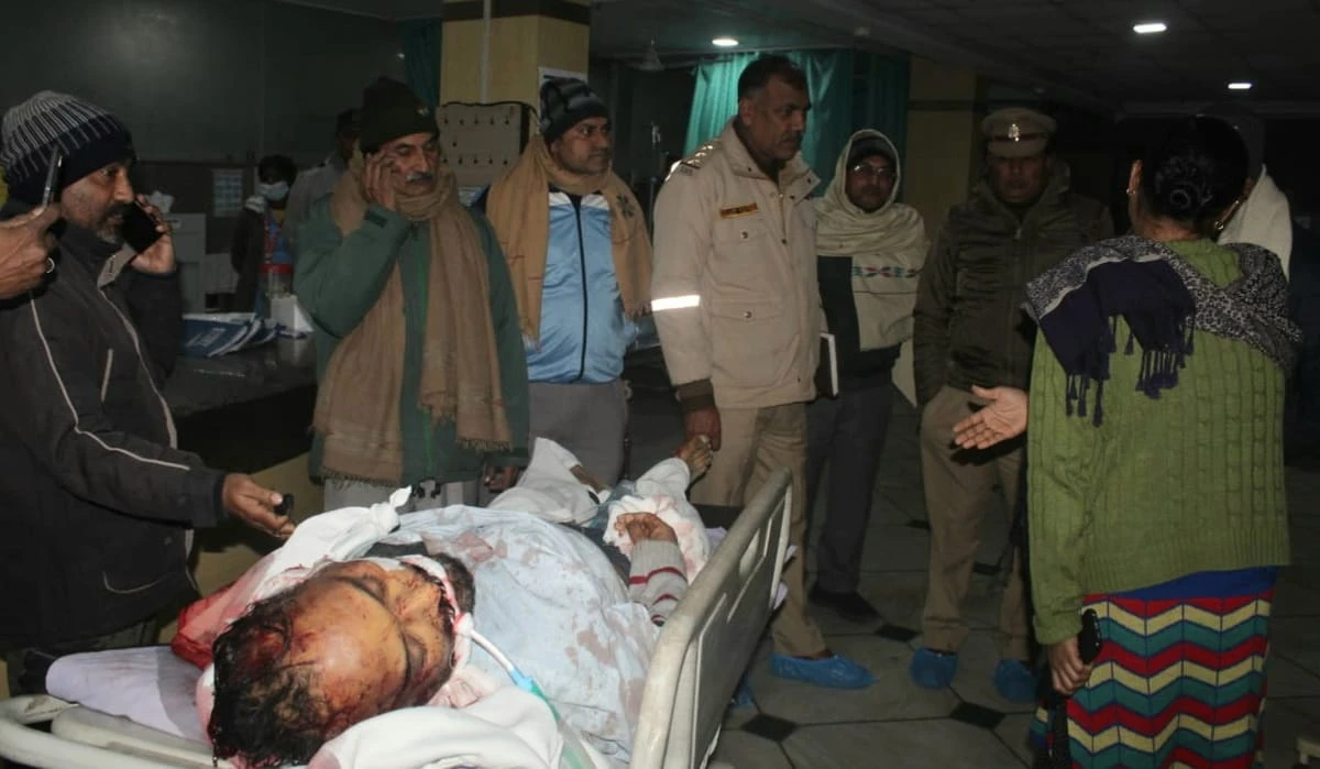 मेरठ: लोकप्रिय अस्पताल में मरीज ने दूसरी मंजिल से कूदकर दी जान, परिजनों का हंगामा