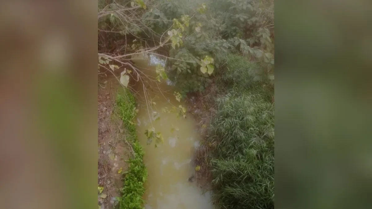 बिजनौर में इंदौर जैसा खतरा ! नलों से आ रहा दूषित पीला पानी, कई लोग बीमार