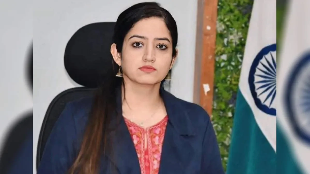 केंद्र का बड़ा फैसला: एजीएमयूटी कैडर के 69 अफसरों का ट्रांसफर, जेके से दिल्ली तक बदलाव