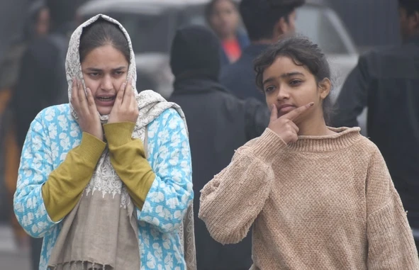 दिल्ली में बढ़ेगी ठिठुरन, तीन दिन तेज सर्द हवाओं का अलर्ट