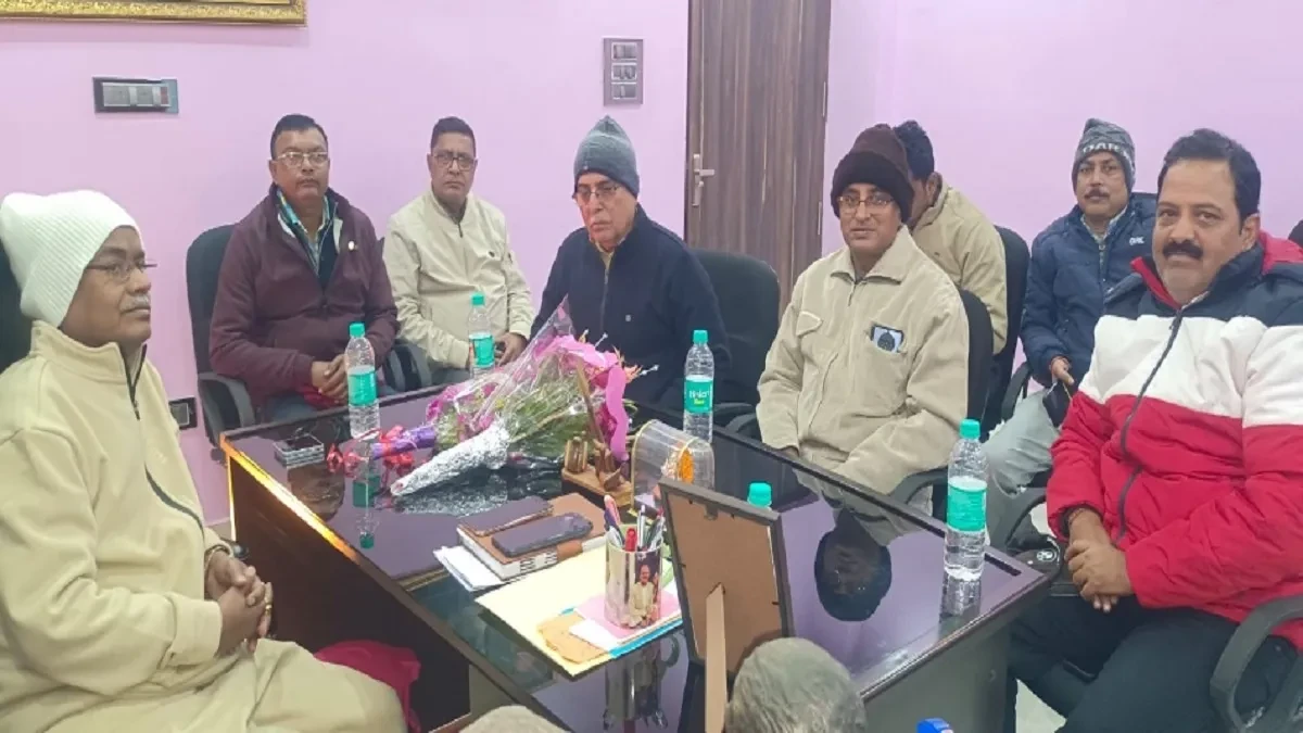 साहिबगंज: रेलवे ओवरब्रिज और अन्य मांगों को लेकर पत्थर व्यवसायियों का आंदोलन तेज