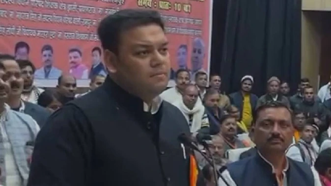 शिक्षामित्रों की मांगों पर सरकार गंभीर, जल्द आएगी खुशखबरी: संदीप सिंह