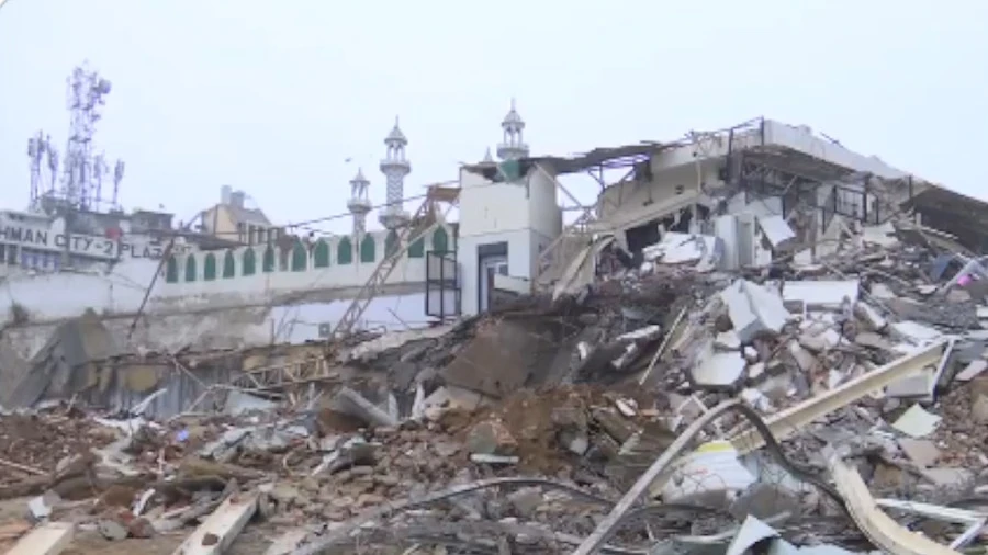 तुर्कमान गेट छावनी में तब्दील: अतिक्रमण हटाने पर बवाल, पुलिस पर पथराव