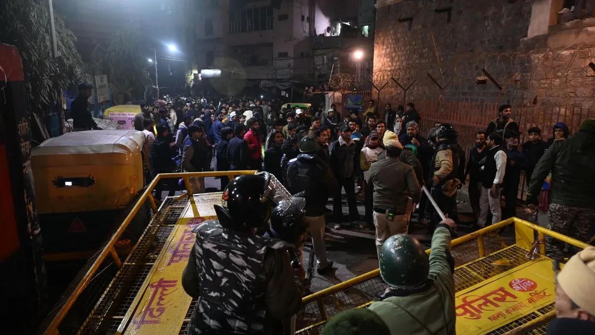 तुर्कमान गेट हिंसा: 6 और गिरफ्तार, रडार पर कई सोशल मीडिया इन्फ्लूएंसर