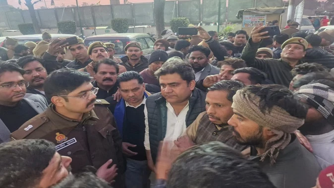 मेरठ हत्या-अपहरण केस: एनकाउंटर की मांग, 85 घंटे का अल्टीमेटम