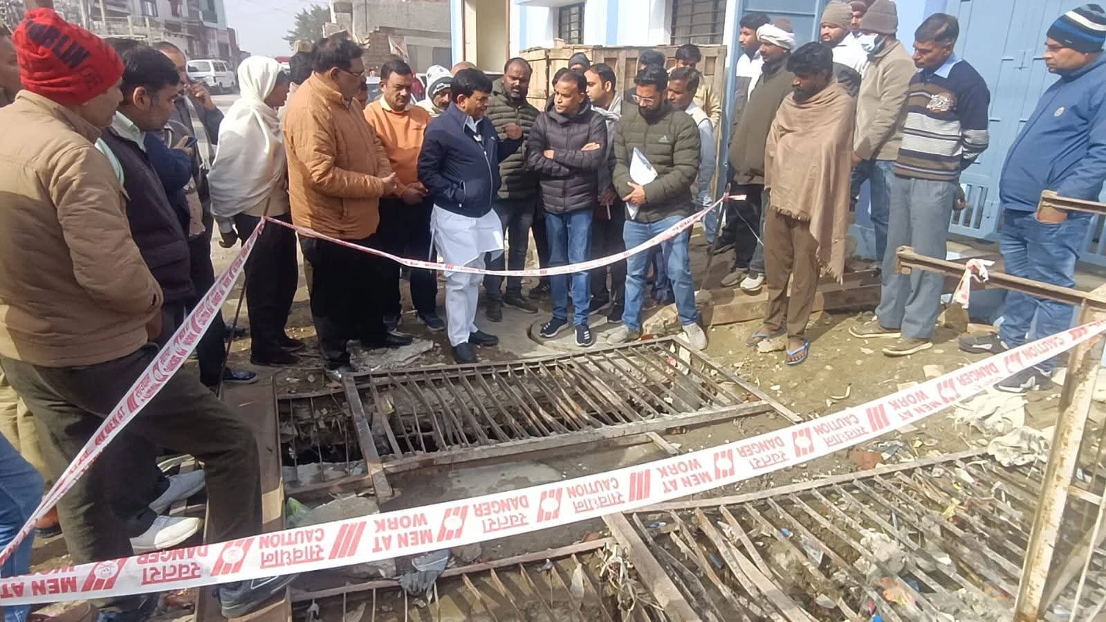 मुजफ्फरनगर में राज्यमंत्री कपिल देव ने किया एसटीपी प्लांट का निरीक्षण