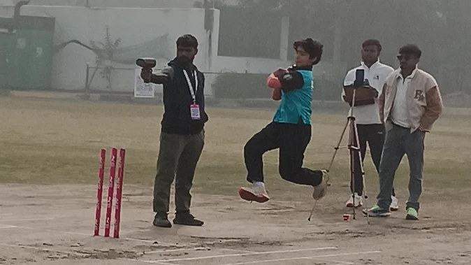 मेरठ में वुमेंस प्रीमियर लीग ट्रायल में युवा खिलाड़ियों ने दिखाया दम