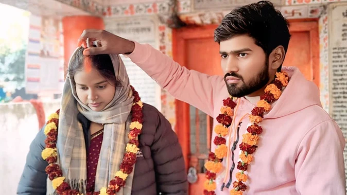 पत्नी की प्रेमी से कराई शादी, पति ने कहा- ‘डर लगता है ऐसी पत्नियों से’