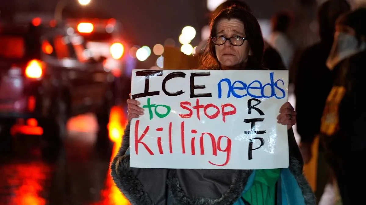 मिनियापोलिस गोलीकांड के बाद अमेरिका में उबाल, 1000 से ज्यादा जगहों पर प्रदर्शन