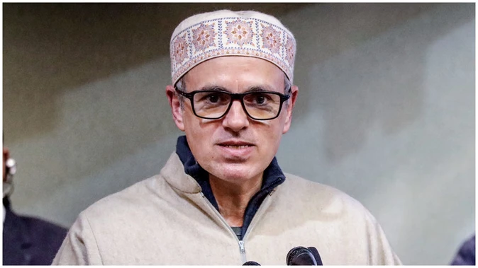 एनएलयू के स्थान पर फैसला सरकार का अधिकार, भेदभाव का आरोप गलत: सीएम उमर