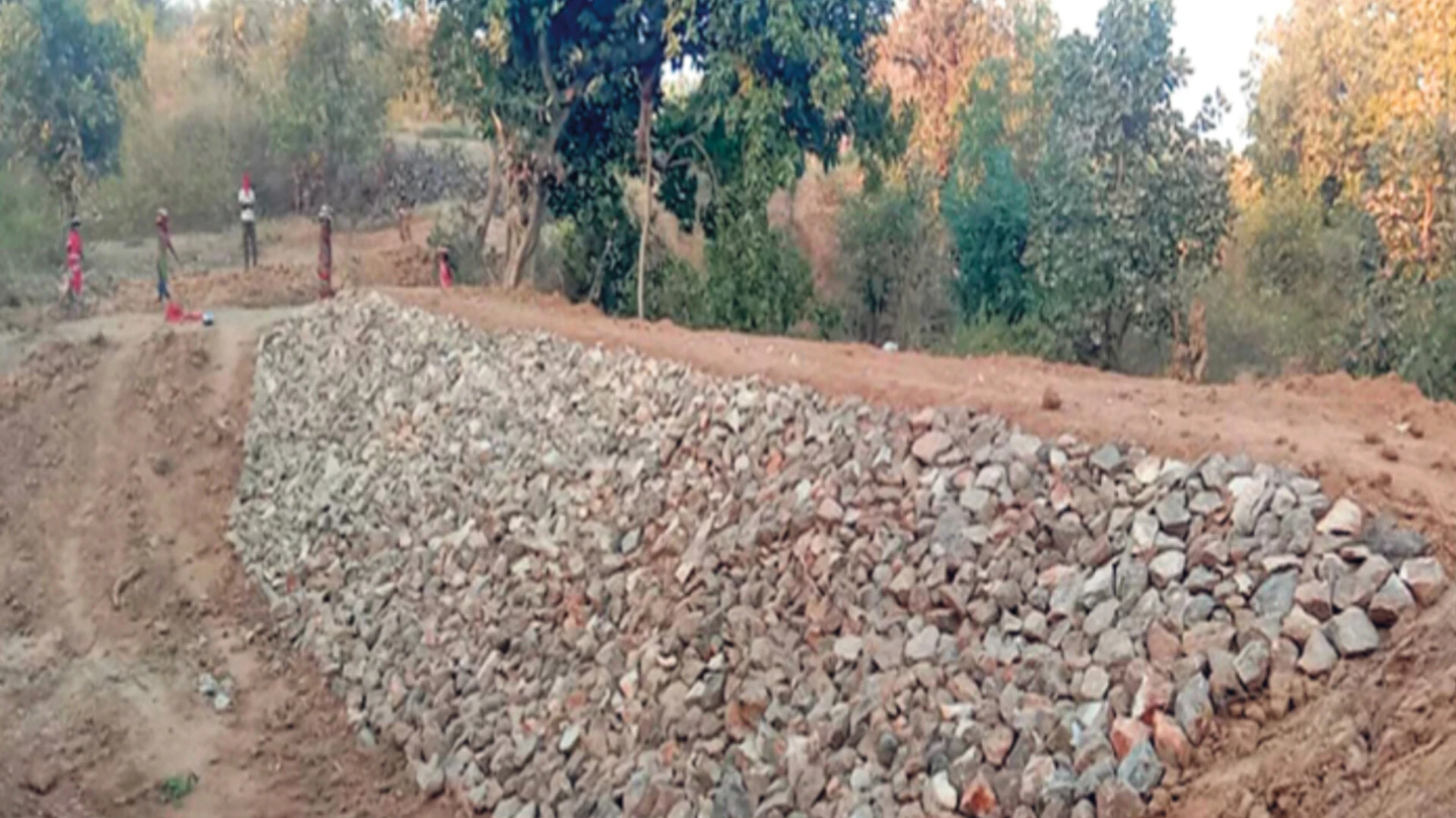 मुजफ्फरनगर: हर गांव में पांच रिचार्ज वेल, जल संचय को मिलेगा बढ़ावा