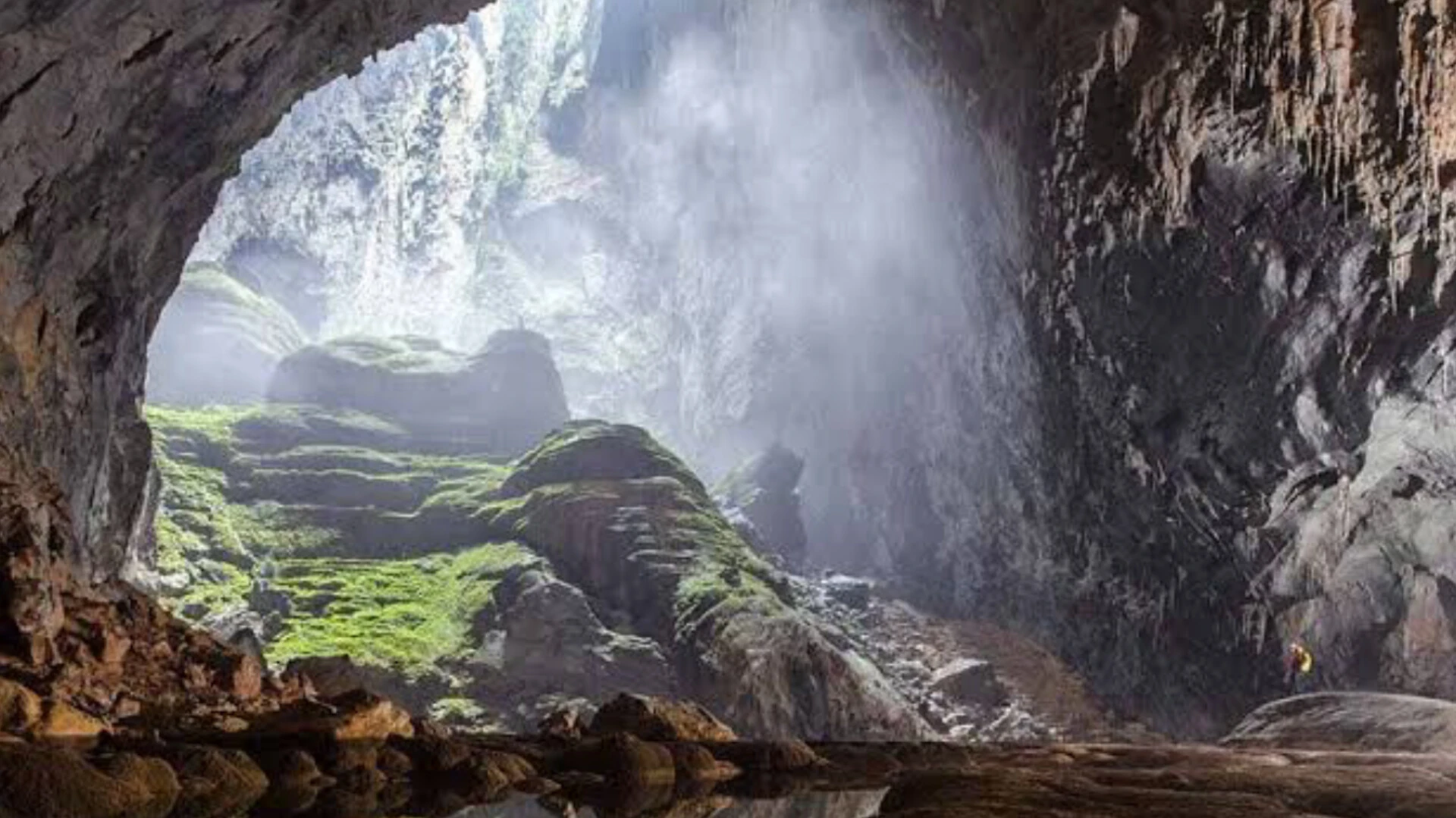 वियतनाम की सन डूंग गुफा: धरती के भीतर छिपा प्रकृति का सबसे बड़ा रहस्य