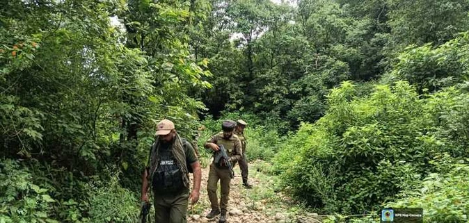कठुआ में आतंकियों के ठिकानों पर बड़ा एक्शन, तीन ठिकाने तबाह