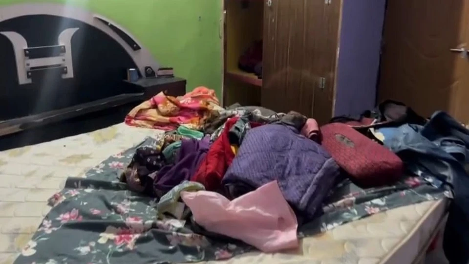 पंजाबी बाग में बड़ी चोरी: शादी में शामिल परिवार के घर से 1 किलो गोल्ड साफ