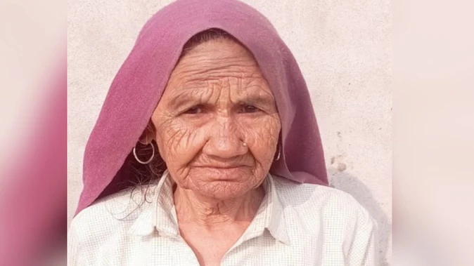 सरधना: बेसहारा गोवंश ने बुजुर्ग महिला पर किया हमला, अस्पताल में मौत