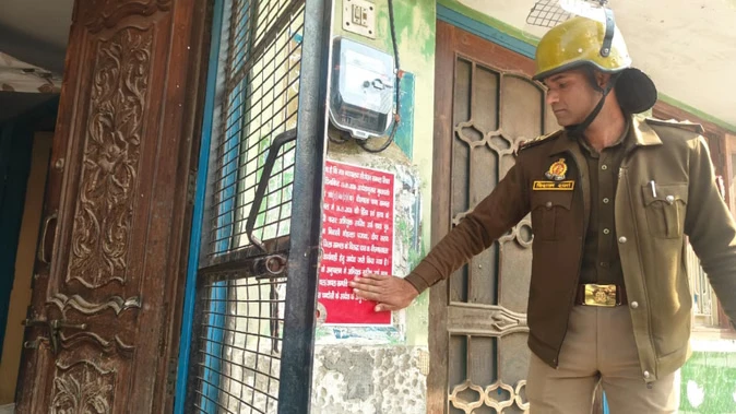 संभल में जामा मस्जिद बवाल का मुख्य आरोपी शारिक साटा की संपत्ति कुर्क