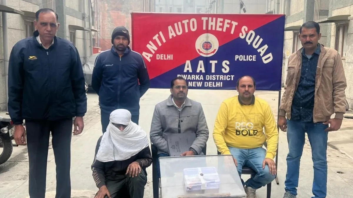 दिल्ली: सद्दाम गोरी गैंग के हथियार सप्लायर समेत दो गिरफ्तार, रंगदारी और गैंगवार की साजिश फेल