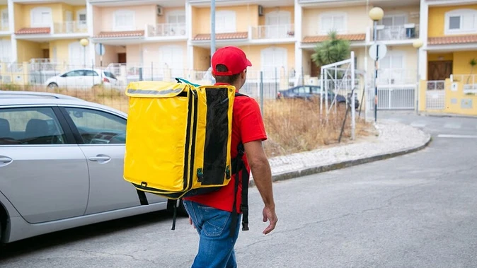 ई-कॉमर्स डिलीवरी राइडर्स की सेहत पर खतरा, एएमयू शोध में गंभीर खुलासे