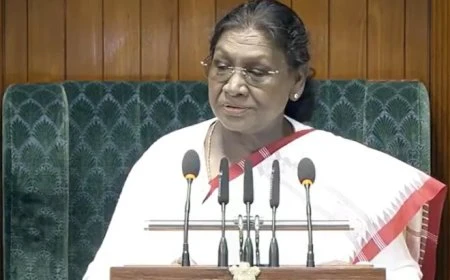 संसद के संयुक्त सत्र में राष्ट्रपति मुर्मू ने गिनाईं देश की उपलब्धियां