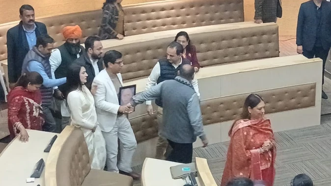 चंडीगढ़ में फिर भाजपा का मेयर, सौरभ जोशी को मिली कमान